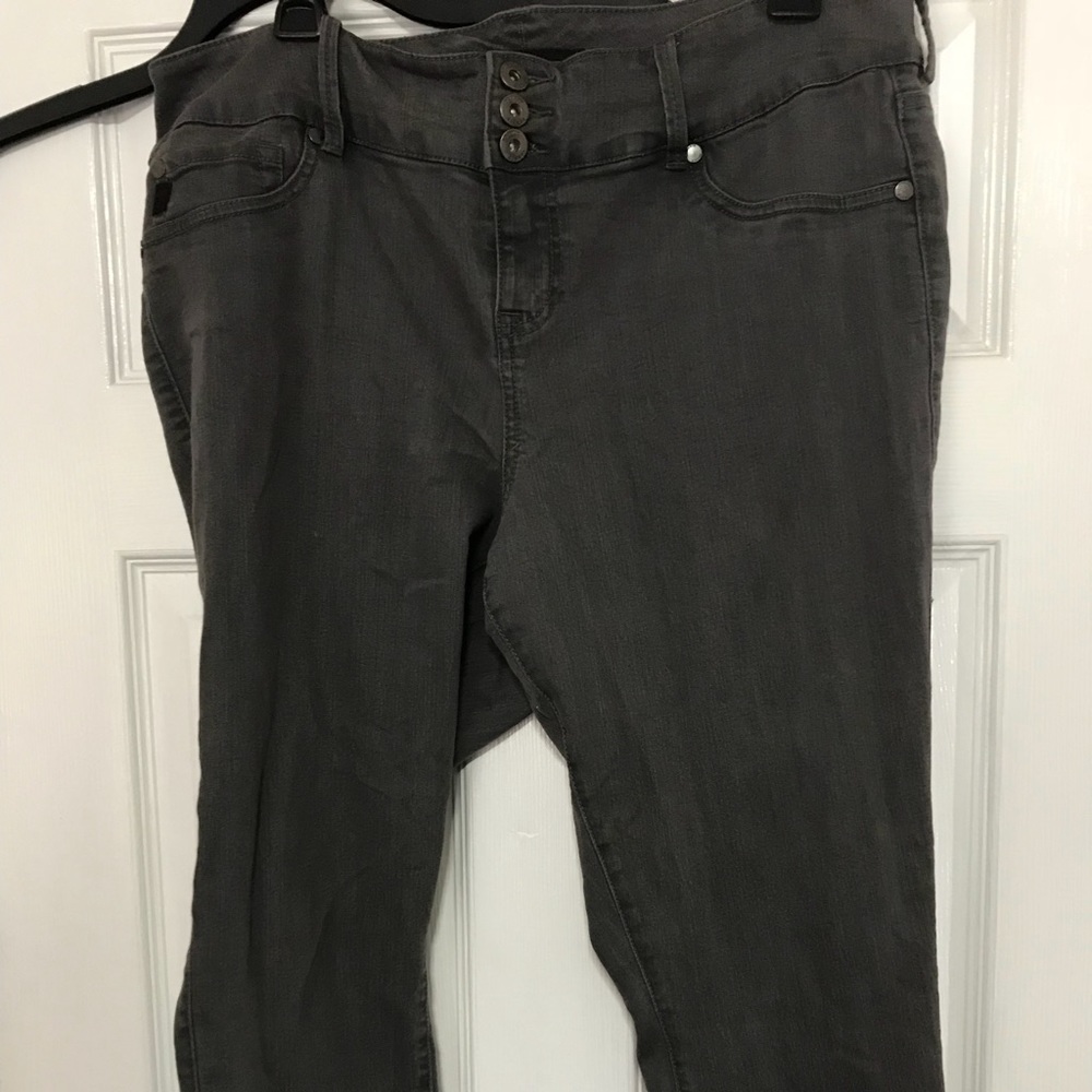 Grey jeggings